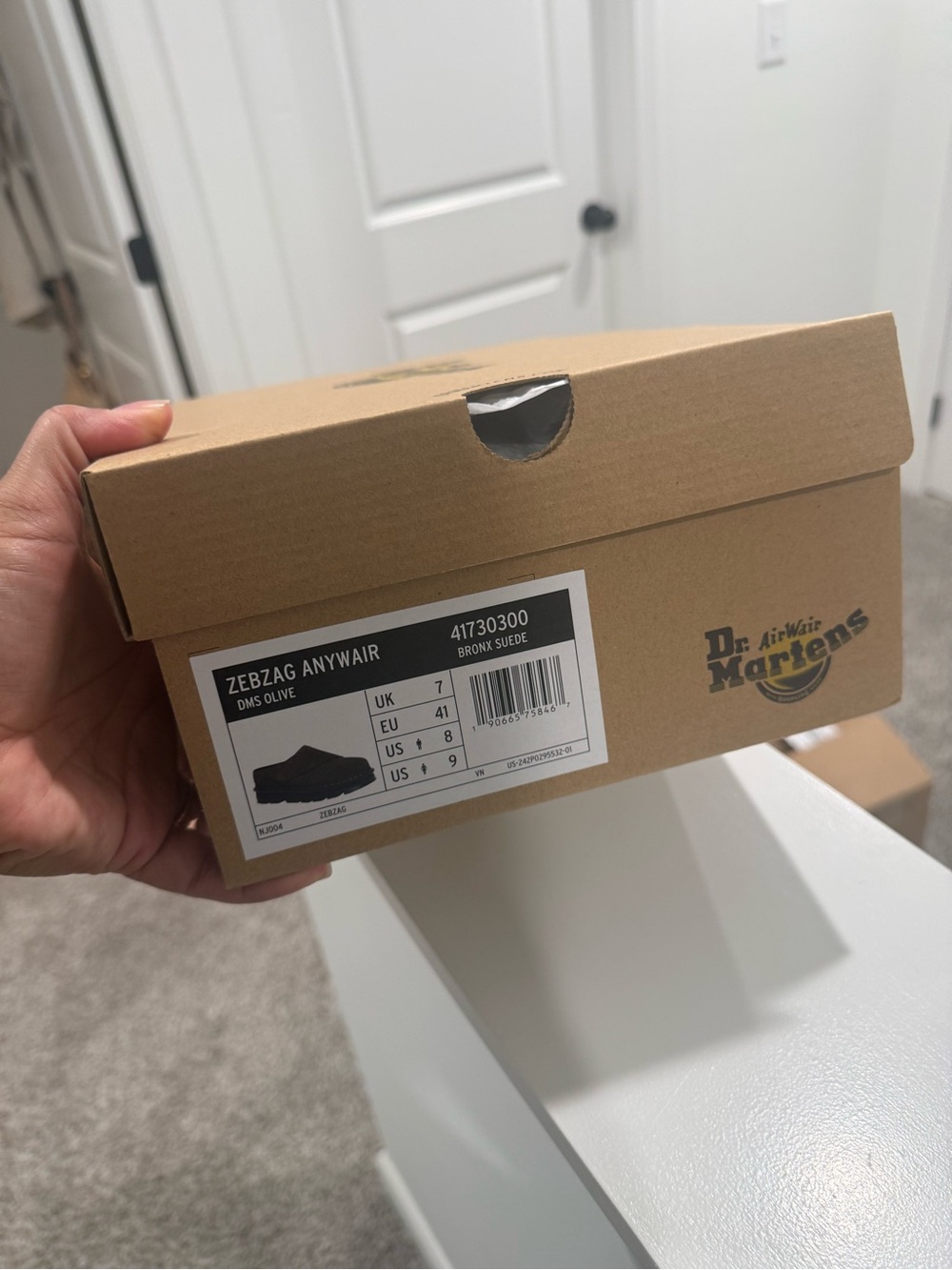 Dr. Martens Zebzag Anywhere EUC - Picture 10 of 10